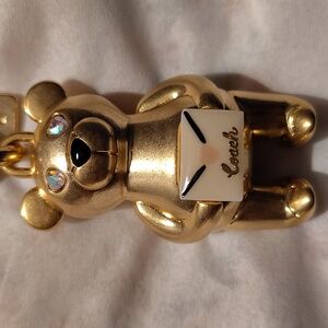 🆕Coach 3D Brass Gold Bear Bag Charm Keychain with Heart Eyes& Envelope